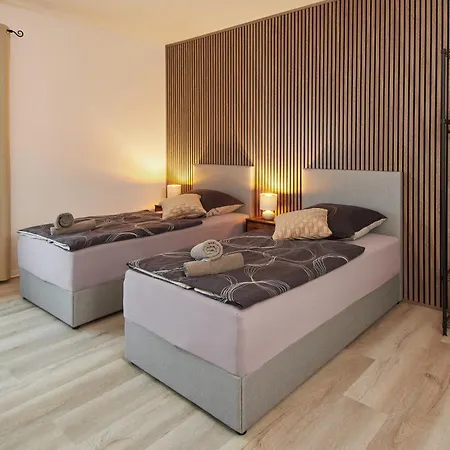 Liebevoll Und Stilvoll Ausgestattete Mit Comfort דירה באד אויינהאוזן