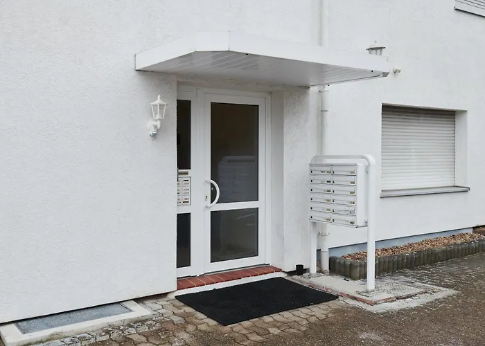 דירה Liebevoll Und Stilvoll Ausgestattete Mit Comfort באד אויינהאוזן